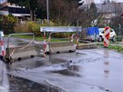 Oprava propadl silnice mezi karlovarskmi mstskmi stmi Sedlec a Rosnice se...