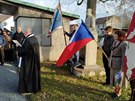 pietní shromáždění u rodného domu studenta Jana Opletala v obci Lhota nad Moravou pietní shromáždění u rodného domu studenta Jana Opletala v obci Lhota nad Moravou