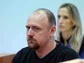 Obžalovaný Miroslav Černý u jihlavského okresního soudu. Obžalovaný Miroslav Černý u jihlavského okresního soudu.