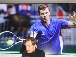 Tom Berdych na tiskov konferenci v Praze, kde komentuje konec tenisov...