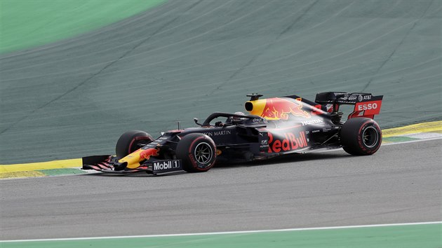 Max Verstappen z Red Bullu bhem kvalifikace na Velkou cenu Brazlie formule 1.