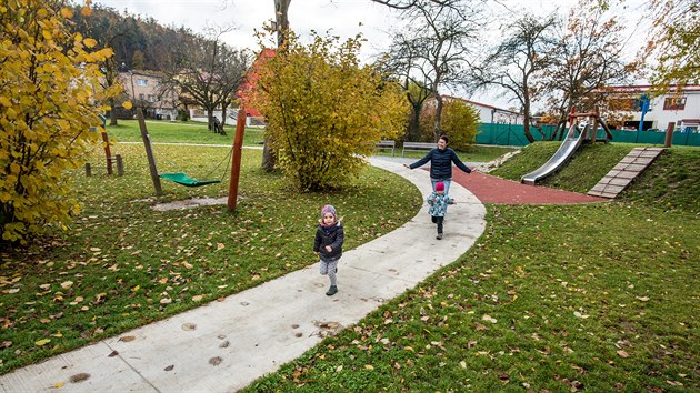 Revitalizace Velskovy zahrady ve Zln-Malenovicch, kter m 5 200 metr tverench, uspla v souti o park roku.