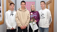 Ocenění studenti. Zleva Jonáš Rais, Šimon Machač, Vendula Kolenová, Jakub Hudák. Ocenění studenti. Zleva Jonáš Rais, Šimon Machač, Vendula Kolenová, Jakub Hudák.