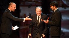 Miroslav Hampl převzal 17. listopadu 2019 v Národním divadle v Praze Cenu... Miroslav Hampl převzal 17. listopadu 2019 v Národním divadle v Praze Cenu...