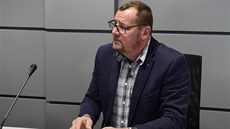 Přerovský politik a bývalý radní Marek Dostál (ODS) u olomouckého krajského... Přerovský politik a bývalý radní Marek Dostál (ODS) u olomouckého krajského...