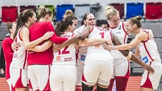 České basketbalistky slaví výhru nad Rumunskem. České basketbalistky slaví výhru nad Rumunskem.