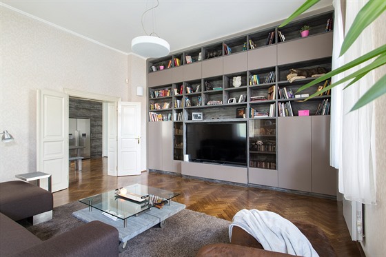 Byt v centru Prahy má dispozici 3+1 a rozlohu 140 metr tvereních. 