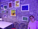Komunitní centrum Husitská dává možnost všem vystavovat své obrazy. Až od konce roku vystavuje zde Tereza Sátrová. Komunitní centrum Husitská dává možnost všem vystavovat své obrazy. Až od konce roku vystavuje zde Tereza Sátrová.