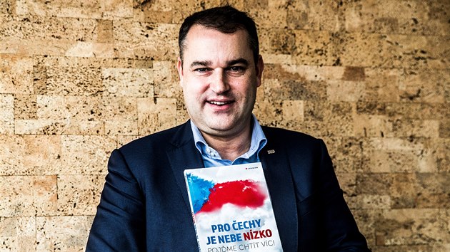 „Naprosto není důvod, aby naše země nešla ještě výš a nebyla bohatší než třeba Itálie a Francie,“ říká ekonom. „Naprosto není důvod, aby naše země nešla ještě výš a nebyla bohatší než třeba Itálie a Francie,“ říká ekonom.