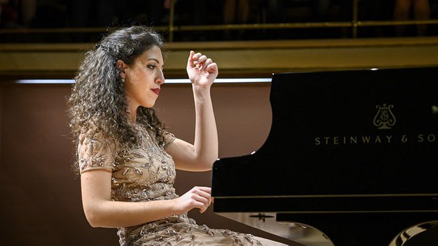 Italsk pianistka Beatrice Rana na koncert v Rudolfinu