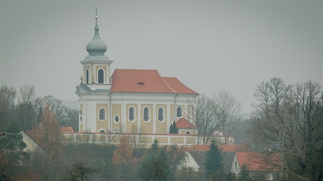 Kostel svatho Jana Ktitele je vraznou stavbou blatensk krajiny.