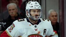 NEUHNU. Keith Yandle přišel o devět zubů během první třetiny, v té třetí už byl... NEUHNU. Keith Yandle přišel o devět zubů během první třetiny, v té třetí už byl...