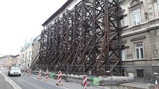 Místo demolice chce kraj pokračovat v dokončení modernizace školy. Místo demolice chce kraj pokračovat v dokončení modernizace školy.