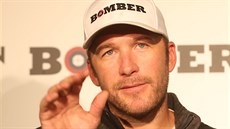 Bode Miller při otevření první prodejny Bomber ve střední Evropě. Bode Miller při otevření první prodejny Bomber ve střední Evropě.