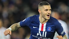 Mauro Icardi z Paris St Germain oslavuje gól.