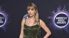 Taylor Swiftová na American Music Awards (Los Angeles, 24. listopadu 2019)