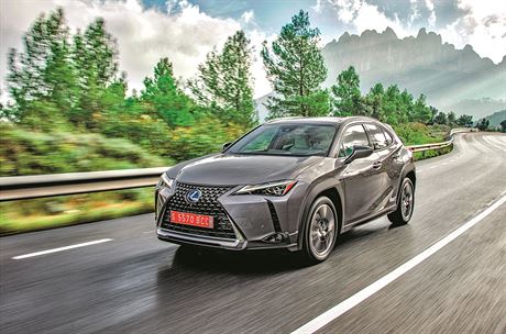 Test nového SUV. Lexus UX nabízí kvalitní interiér i komfortní jízdu UX má kompaktní karoserii a malou světlou výšku – 16 cm. Na oplátku se odvděčí... | na serveru Lidovky.cz | aktuální zprávy