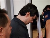 Jednačtyřicetiletý Tomáš Burian zavraždil podle obžaloby letos v dubnu o... Jednačtyřicetiletý Tomáš Burian zavraždil podle obžaloby letos v dubnu o...