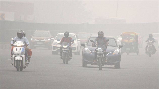 Smog v indickm mst Gurugram (listopad 2019)