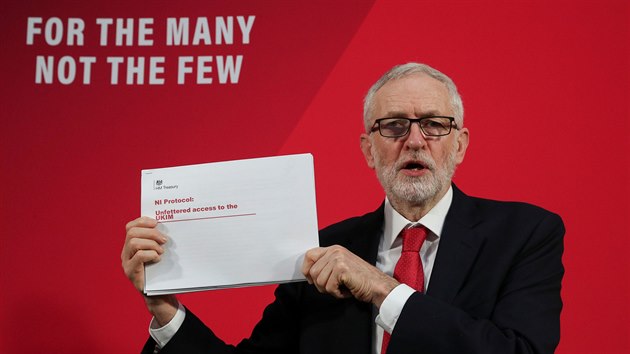 Pedseda britskch labourist Jeremy Corbyn bhem pedvolebn kampan. (6. prosince 2019)