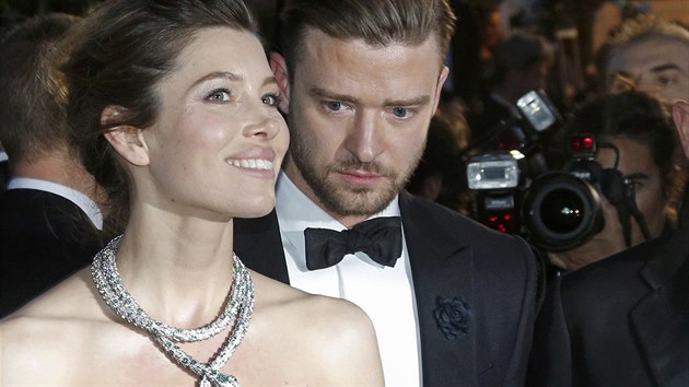 Jessica Bielov a Justin Timberlake (Cannes, 19. kvtna 2013)