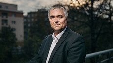 Tajemník Svazu dovozců automobilů a člen Rady vlády České republiky pro... Tajemník Svazu dovozců automobilů a člen Rady vlády České republiky pro...