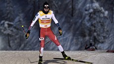 Norský sdruženář Jarl Magnus Riiber na trati v Ruce Norský sdruženář Jarl Magnus Riiber na trati v Ruce