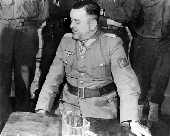 Generál Dietrich von Choltitz