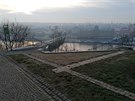 Praha nechala zrekonstruovat místo původní lanové dráhy na Letnou.
Škoda, že už se sem nevrátí. Praha nechala zrekonstruovat místo původní lanové dráhy na Letnou.
Škoda, že už se sem nevrátí.