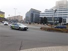 Policie České republiky obdržela nové vozy Škoda Octavia Combi III. generace. Ve výbavě jsou bezpečnostní rámy či nové majáčky i s červenou barvou. Vozy mají motory 2.0 TSI 140 kW, automatickou převodovku DSG a pohon všech kol 4x4. Snímek k Pankráce. Policie České republiky obdržela nové vozy Škoda Octavia Combi III. generace. Ve výbavě jsou bezpečnostní rámy či nové majáčky i s červenou barvou. Vozy mají motory 2.0 TSI 140 kW, automatickou převodovku DSG a pohon všech kol 4x4. Snímek k Pankráce.