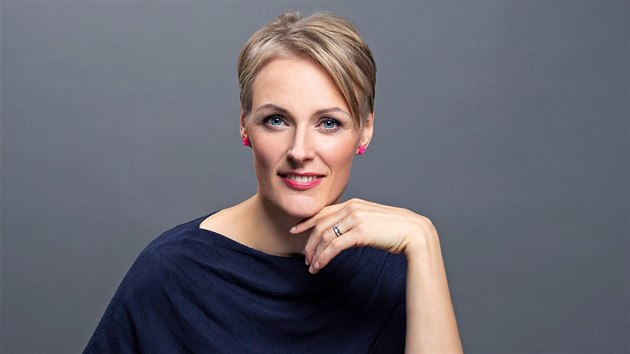 Lenka Brožová: „Z každé matky dítěte s potravinovou alergií se stane během pár... Lenka Brožová: „Z každé matky dítěte s potravinovou alergií se stane během pár...