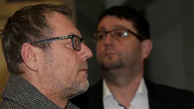 Starosta Varnsdorfu Stanislav Horáček (ANO) před vazebním jednáním na okresním... Starosta Varnsdorfu Stanislav Horáček (ANO) před vazebním jednáním na okresním...