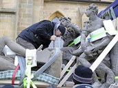 Jeden z největších převozů památek v České republice začal dnes v Kladrubech.... Jeden z největších převozů památek v České republice začal dnes v Kladrubech....