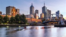 Melbourne v kostce: čisté, upravené, geometrické, kultivované a také trochu... Melbourne v kostce: čisté, upravené, geometrické, kultivované a také trochu...