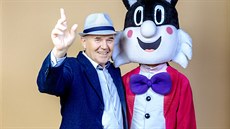 Jaroslav Němeček, kreslíř kultovního komiksu Čtyřlístek Jaroslav Němeček, kreslíř kultovního komiksu Čtyřlístek