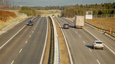 Dálnice D3 nyní měří necelých 70 kilometrů. Dálnice D3 nyní měří necelých 70 kilometrů.