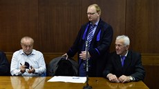Před senátem Vrchního soudu v Olomouci stanuli 11. prosince 2019 starosta... Před senátem Vrchního soudu v Olomouci stanuli 11. prosince 2019 starosta...