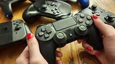 Sony DualShock 4 Sony DualShock 4