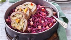 Červené zelí s vepřovou roládou Červené zelí s vepřovou roládou