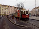 Betlémská tramvaj projela Prahou, letos s motorovým vozem 2272 (Ringhoffer, r.v. 1931) a vlečným vozem Krasin 1419 (Ringhoffer, r.v.1933). Dík patří tramvajákům, kteří jezdí s historickými vozy a muzeu MHD a skautům, kteří obětavě na každé zastávce rozdáv Betlémská tramvaj projela Prahou, letos s motorovým vozem 2272 (Ringhoffer, r.v. 1931) a vlečným vozem Krasin 1419 (Ringhoffer, r.v.1933). Dík patří tramvajákům, kteří jezdí s historickými vozy a muzeu MHD a skautům, kteří obětavě na každé zastávce rozdáv