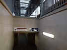 Ještě doplňuji k dnešnímu článku v Metru. 21.prosince jsem prvně přijel na nové 4. nástupiště v žst Praha-Vršovice a navíc jsem zjistil, že zde nejsou ani výtahy, které jsou jinak v rekonstruovaných nádražích povinností. Takže invalidé a handicapovaní lid Ještě doplňuji k dnešnímu článku v Metru. 21.prosince jsem prvně přijel na nové 4. nástupiště v žst Praha-Vršovice a navíc jsem zjistil, že zde nejsou ani výtahy, které jsou jinak v rekonstruovaných nádražích povinností. Takže invalidé a handicapovaní lid