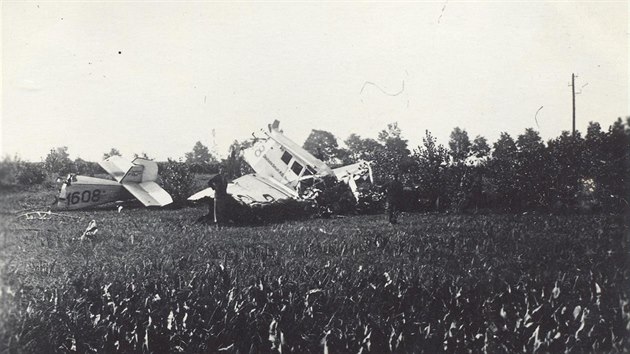 Trosky letounu Junkers F13, ve kterém zahynul Tomáš Baťa.