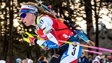 Markéta Davidová na trati stíhacího závodu v Annecy Markéta Davidová na trati stíhacího závodu v Annecy