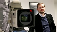 Před kamerou Michael Beran, který v Pelíškách ztvárnil Michala Šebka, nezůstal.... Před kamerou Michael Beran, který v Pelíškách ztvárnil Michala Šebka, nezůstal....