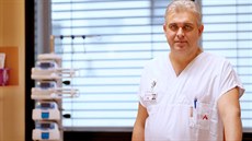 Vedoucí Spánkového centra Ondřej Ludka ve Fakultní nemocnice U svaté Anny v... Vedoucí Spánkového centra Ondřej Ludka ve Fakultní nemocnice U svaté Anny v...
