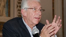 Mexický diplomat Ricardo Valero Mexický diplomat Ricardo Valero