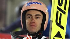 Rakouský skokan na lyžích Stefan Kraft v úvodním závodě Turné čtyř můstků v... Rakouský skokan na lyžích Stefan Kraft v úvodním závodě Turné čtyř můstků v...