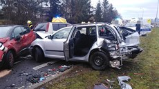 Na místě zemřel 66letý řidič, ostatní účastníci byli lehce zraněni. Na místě zemřel 66letý řidič, ostatní účastníci byli lehce zraněni.