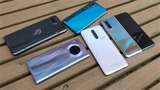 Špičkové smartphony závěru roku 2019: Asus ROG Phone, Huawei Mate 30 Pro,... Špičkové smartphony závěru roku 2019: Asus ROG Phone, Huawei Mate 30 Pro,...