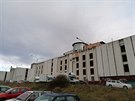 V ulici Zbudovská je již několik let v havarijním stavu parkovací dům. Místní obyvatelé by byli raději pokud by byl funkční a bezpečný. Doopravdy s tím nelze nic dělat? Do 10 let je opět slibováno vylepšení obslužnosti MHD od zastávky Přírodní mají vznikn V ulici Zbudovská je již několik let v havarijním stavu parkovací dům. Místní obyvatelé by byli raději pokud by byl funkční a bezpečný. Doopravdy s tím nelze nic dělat? Do 10 let je opět slibováno vylepšení obslužnosti MHD od zastávky Přírodní mají vznikn
